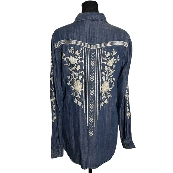 Sundance Driftwood Auger Falls Chambray Denim Floral Embroidered Shirt — Sz S - Picture 6 of 12